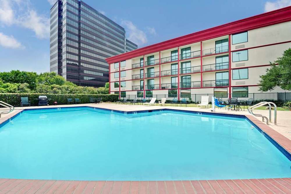 Clarion Hotel Park Central Dallas Facilidades foto